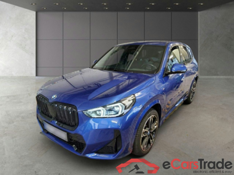 BMW iX1 