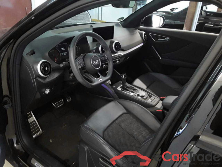 Audi Q2  #5