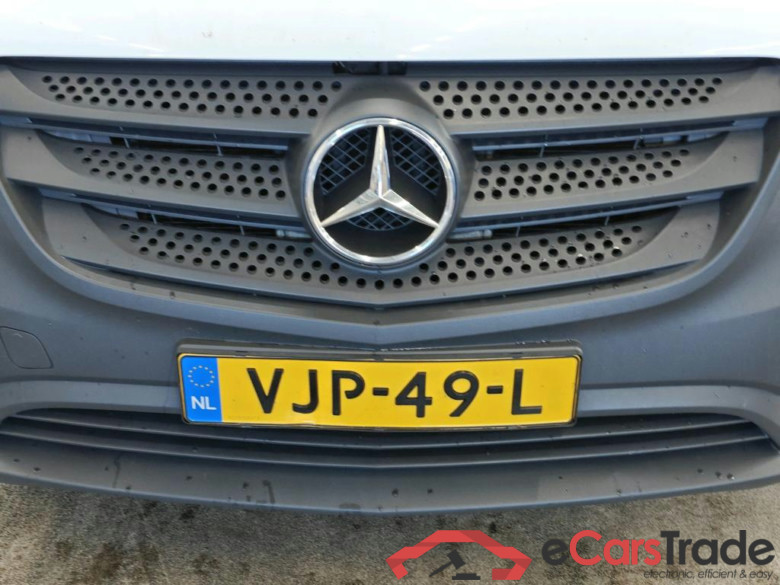 Mercedes-Benz Vito 110CDI Functional XL 4d #5