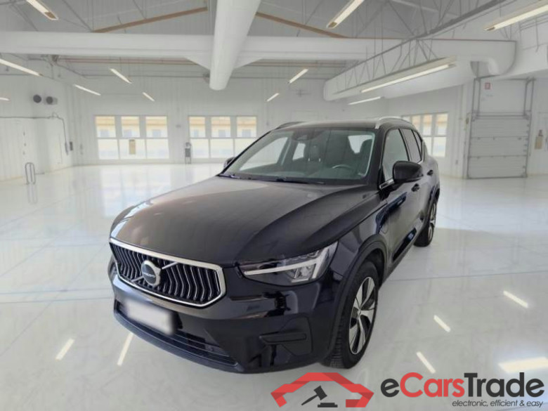 VOLVO XC40 / 2021 / 5P / SUV T4 RECHARGE PLUG-IN AUTO ESSENTIAL #1