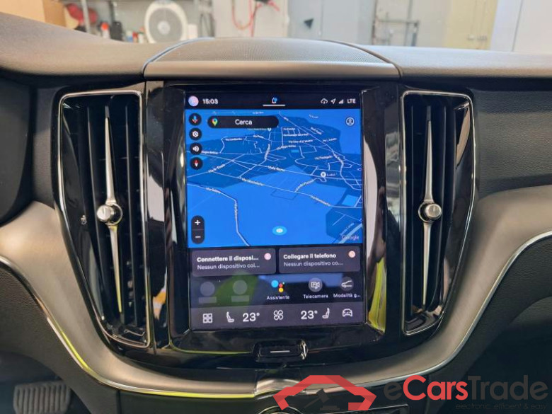 VOLVO XC60 / 2021 / 5P / SUV T6 PLUG-IN AWD AUTO CORE #5