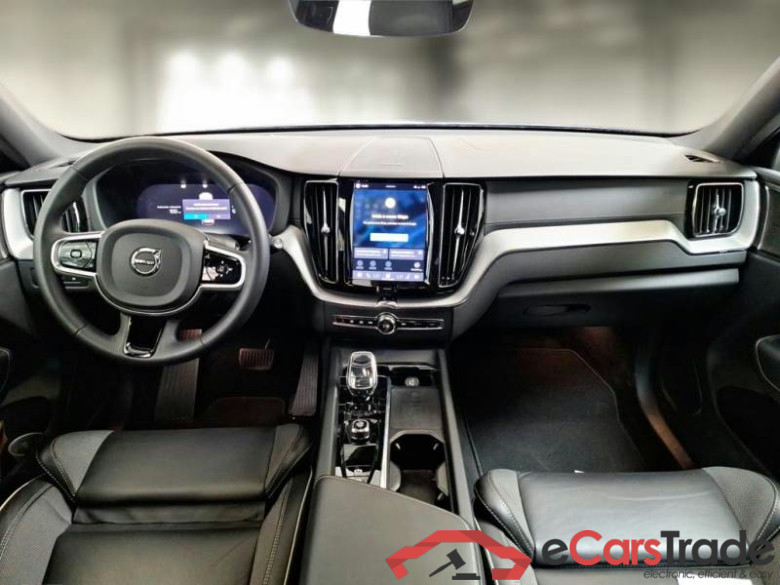 VOLVO XC60 / 2021 / 5P / SUV T6 PLUG-IN AWD AUTO ULTIMATE DARK #3