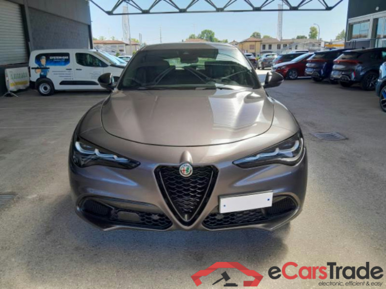 ALFA ROMEO STELVIO / 2017 / 5P / SUV 2.2 TD 210 CV SPRINT AT8 Q4 #6