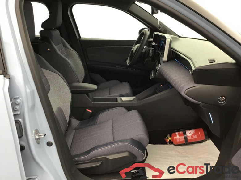 Renault R 4 Confort Electric 152hp #6