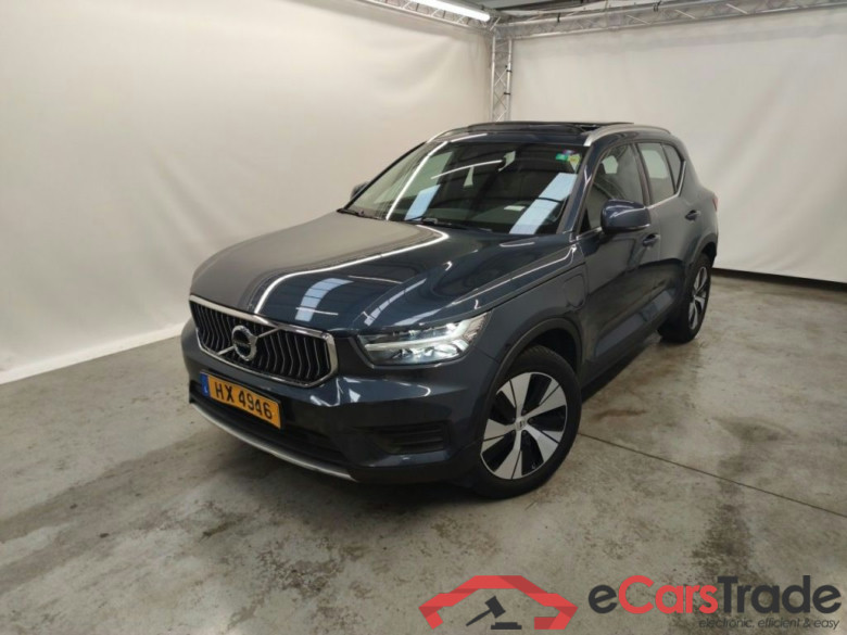 VOLVO XC40 1.5 T4 PHEV 129hp Inscription Expression 5d