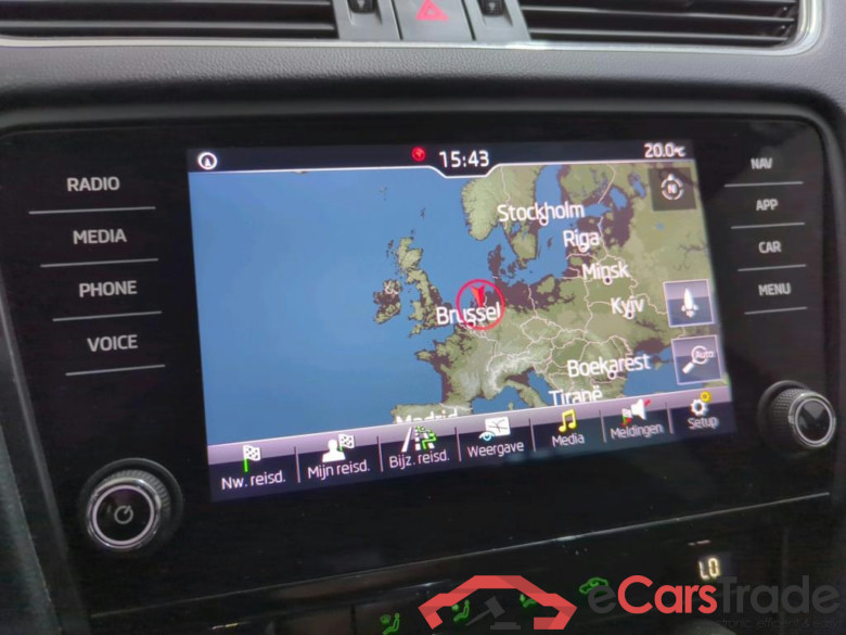 SKODA Octavia Combi 110 kW #3
