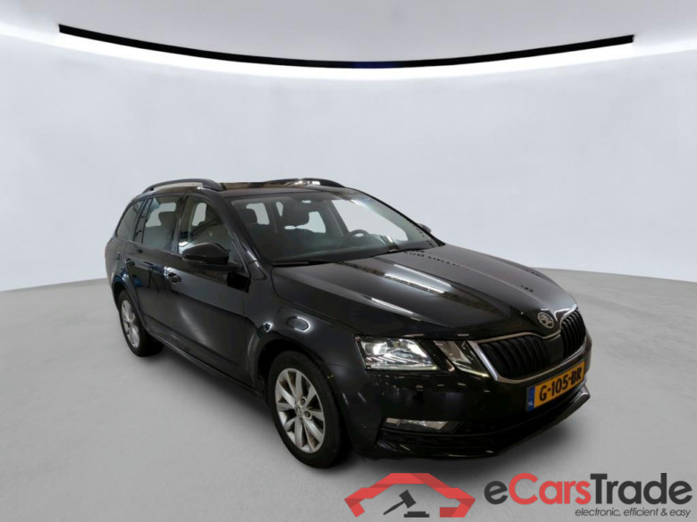 SKODA Octavia Combi 110 kW #4