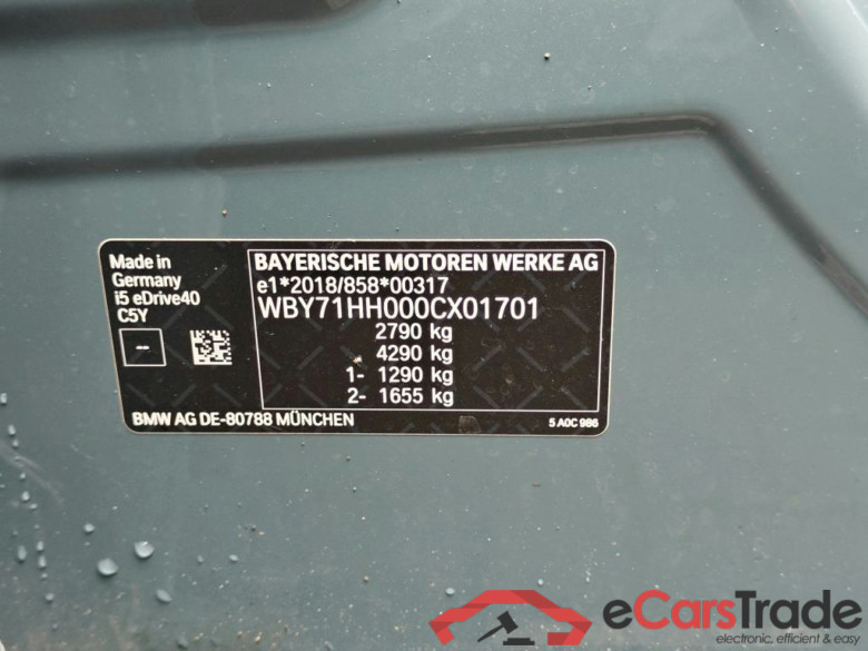 BMW i5 Touring 250 kW #3