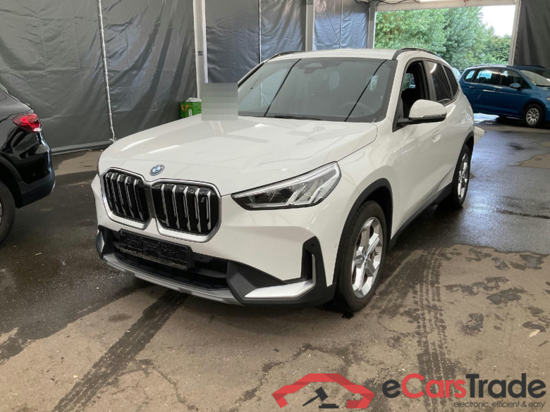 Baureihe iX1 30 xDrive 64kWh #1