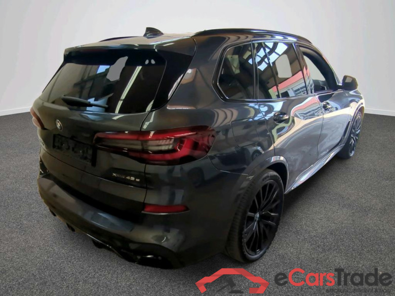 Baureihe X5 xDrive 45 e M Sport 3.0 290KW AT8 E6d #3