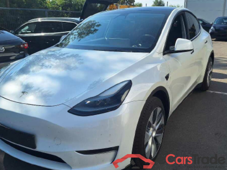TESLA Model Y Long Range Dual Motor AWD 5d 378kW