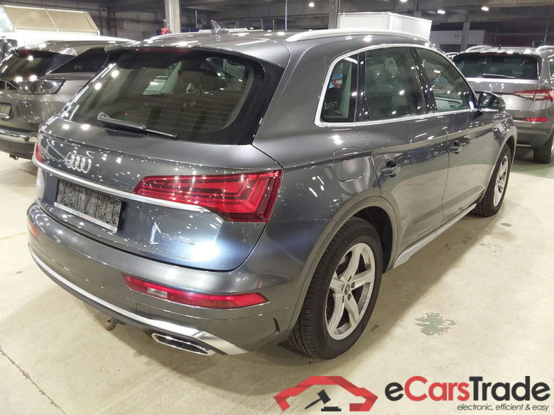 AUDI Q5 2.0 35 TDI S TRONIC BUSINESS ED. S LINE