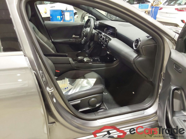 MERCEDES-BENZ A-CLASS 1.3 A 250 E DCT BUSINESS SOLUTION #5