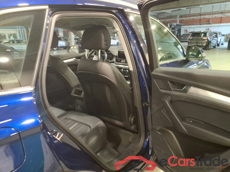 AUDI Q5 DIESEL - 2017 30 TDi Business Edition S tronic #3