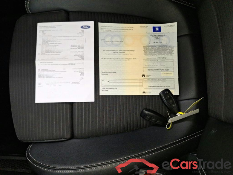 FORD KUGA 2.5I PHEV 165KW TITANIUM AUTO #4