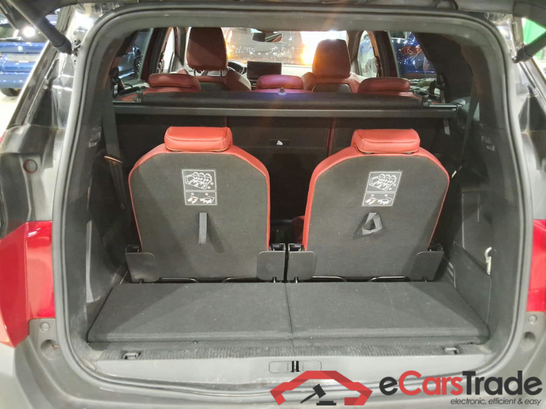 PEUGEOT 5008 1.5 BLUEHDI 130 GT #1