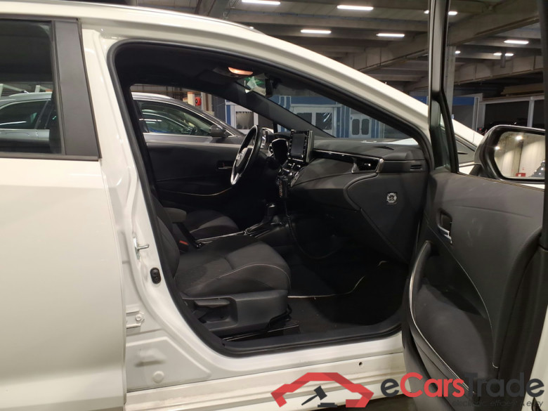TOYOTA Corolla 1.8 HYBRID DYNAMIC E-CVT #5