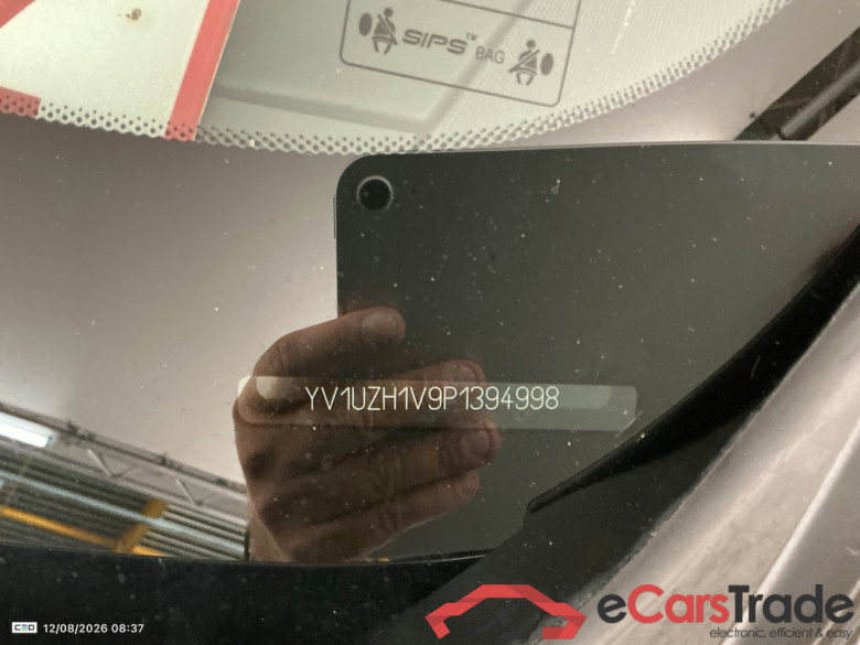 VOLVO XC60 2.0 T6 PHEV ULTIMATE DARK AUTO 4WD #5