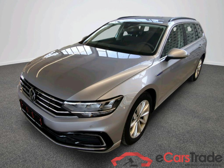 Passat Variant GTE 1.4 TSI 160KW AT6 E6d #1