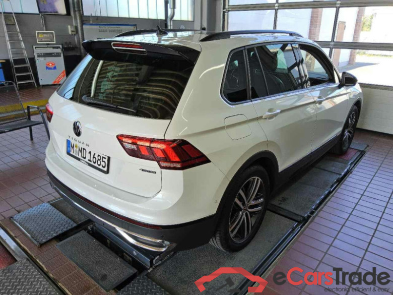 Volkswagen Tiguan (AX1)(07.2020->2024) DE - SUV5 2.0 TSI BMT/Start-Stopp EU6d, 4Motion Urban Sport OPF, (Facelift) 2021 #3