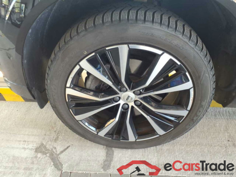 Volvo XC60 (03.2017->) DE - SUV5 B5 (Benzin) AWD EU6d, Ultra Dark Mild-Hybrid, (Facelift) 2023 - 2024 #4