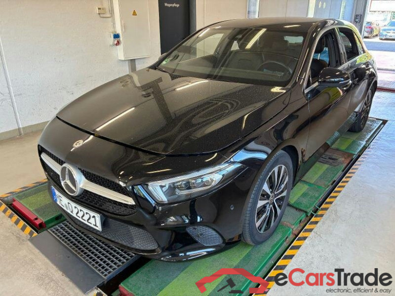 Mercedes-Benz A (BM 177)(03.2018->) DE - LimS5 A 200 d EU6d, Progressive, 2018 - 2022 #1