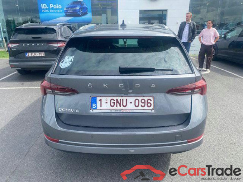 SKODA Octavia Combi Octavia Combi Family 2.0 TDI 85kW (115ch) DSG7 #5