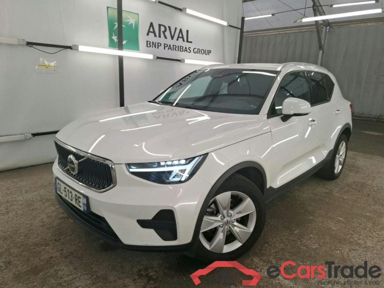 VOLVO XC40 / 2022 / 5P / SUV B3 163 DCT 7 Start