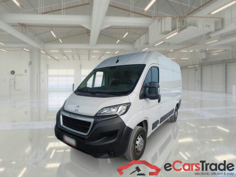 PEUGEOT BOXER / 2014 / 4P / FURGONE 333 L2H2 2.2 BLUEHDI 140CV SeS #1