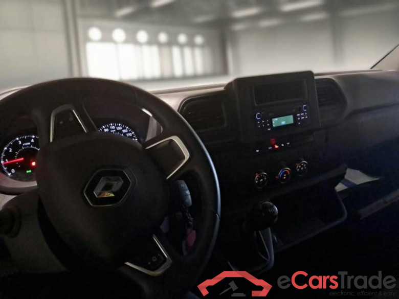 RENAULT MASTER / 2019 / 4P / FURGONE FG TA L2 H2 T35 DCI 135 ICE #4