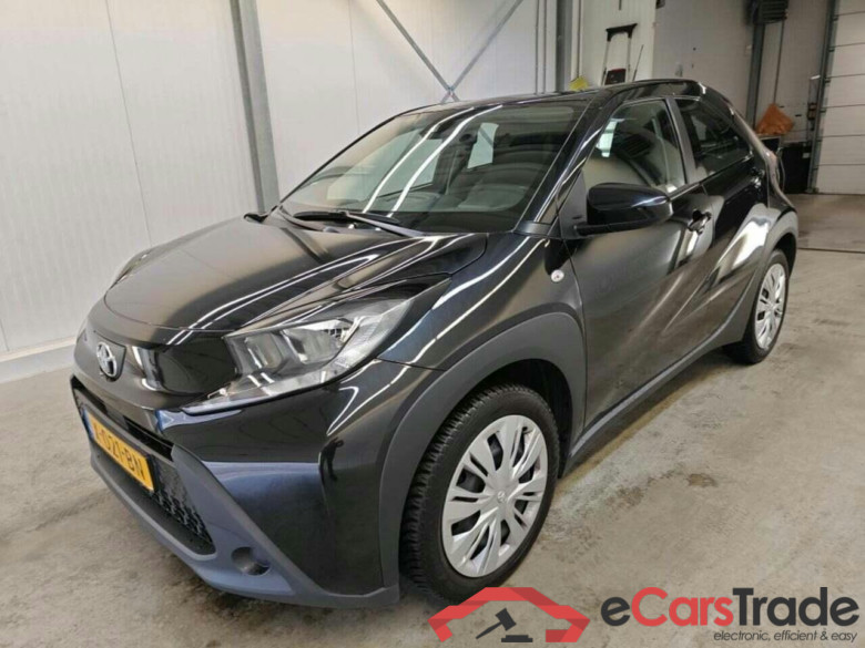 TOYOTA Aygo X 1.0 VVT-i MT Play