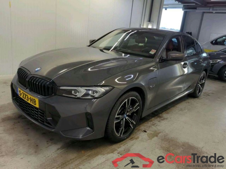 BMW 3-serie 330