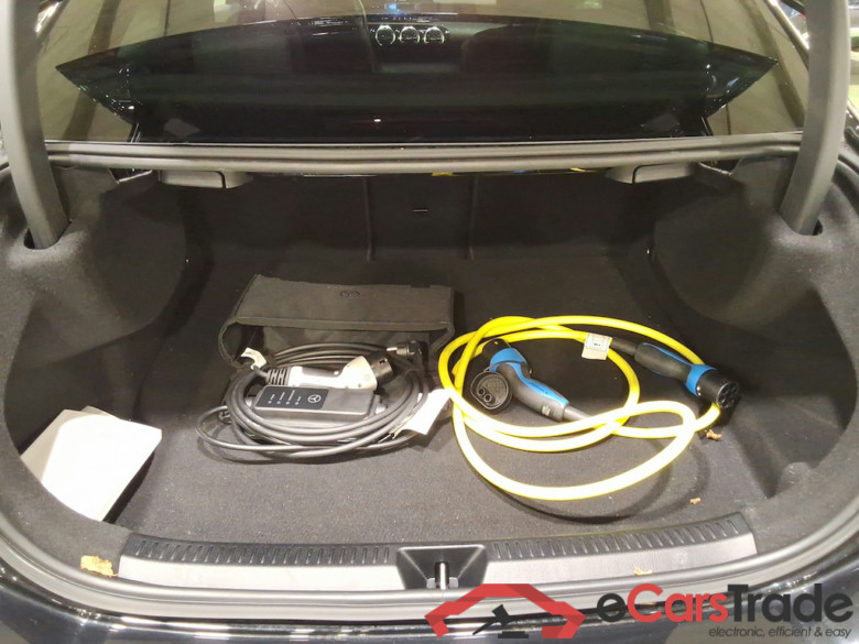 MERCEDES-BENZ A-CLASS LIMOUSINE 1.3 A 250 E BUSINESS SOLUTION DCT #3