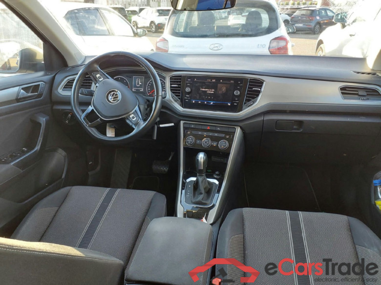 VOLKSWAGEN T-Roc / 2017 / 5P / todoterreno Advance 2.0 TDI 110kW (150CV) DSG (AC2) #3