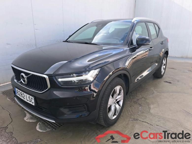 VOLVO XC40 / 2017 / 5P / todoterreno 2.0 B4 G AWD Momentum Pro Auto