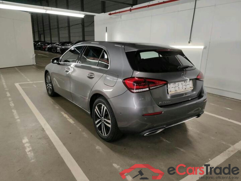 Mercedes A-Klasse A-Klasse A 250 e Business Solution (PHEV) 160kW/218pk  5D/P Auto-8 #3