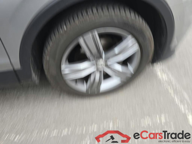 VOLKSWAGEN Tiguan 1.4 TSI 4Motion Comfortline BMT DSG #4