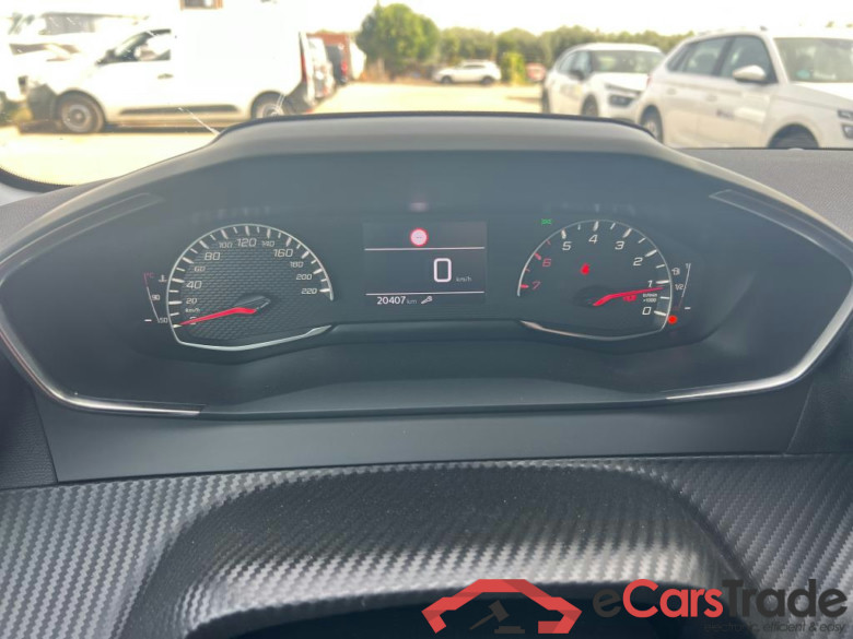 PEUGEOT 208 / 2019 / 5P / berlina con portón PureTech 73kW (100CV) Active Pack #4