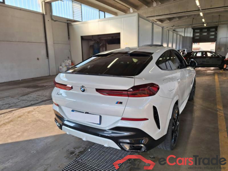 BMW X6 / 2023 / 5P / SUV XDRIVE30D MSPORT AUTOM. #2
