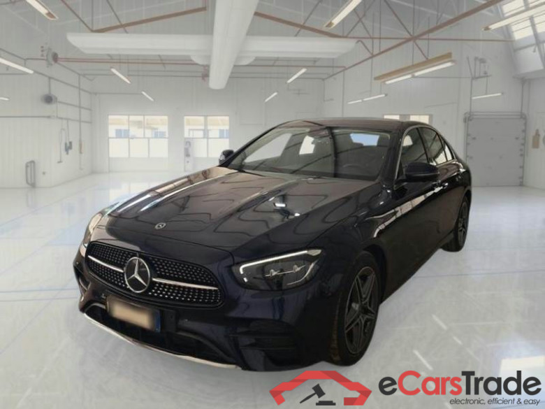 MERCEDES-BENZ CLASSE E / 2020 / 4P / BERLINA E220D 4MATIC PREMIUM PLUS #1