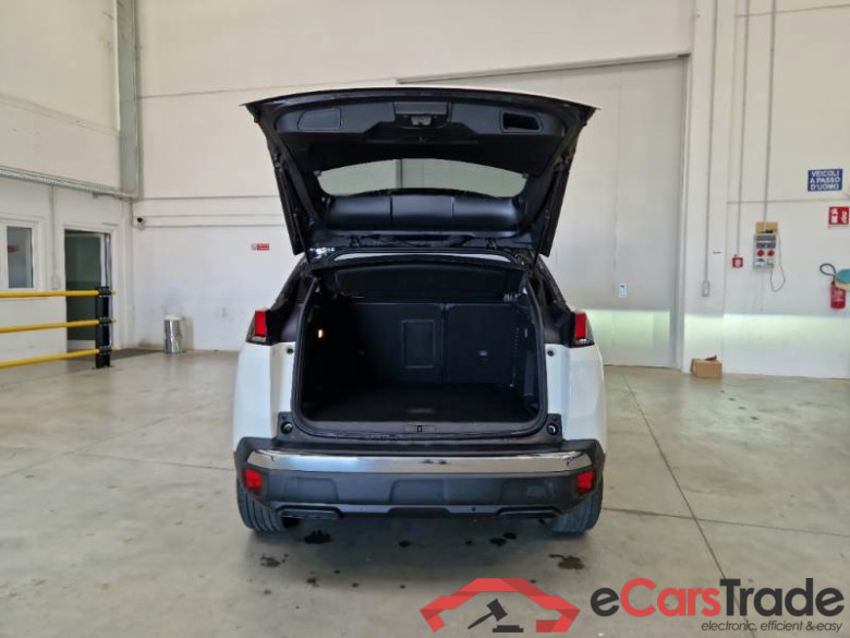 PEUGEOT 3008 / 2016 / 5P / SUV BLUEHDI 130 EAT8 SeS ALLURE #5