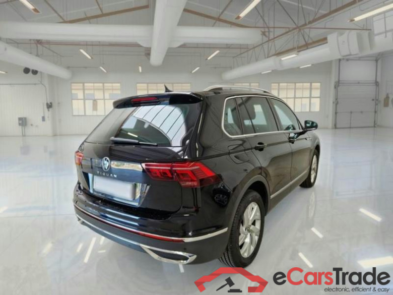 VOLKSWAGEN TIGUAN / 2020 / 5P / SUV 2.0 TDI SCR 110KW ELEGANCE DSG #2