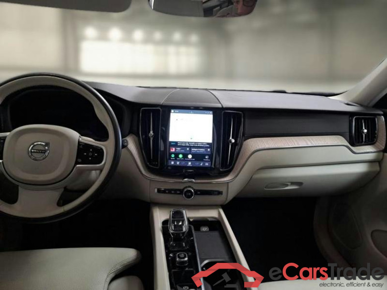 VOLVO XC60 / 2021 / 5P / SUV B4 D AWD AUTOMATICO PLUS BRIGHT #3