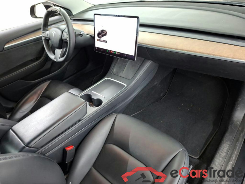 Tesla Model 3 Standard Range Plus RWD 4D 225kW #6