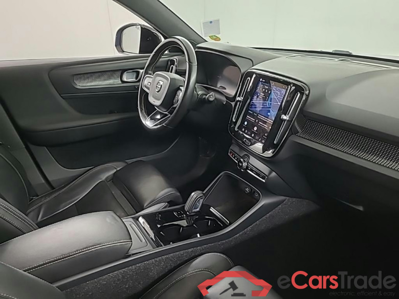 VOLVO XC40 Recharge P8 AWD 5D 300kW #6