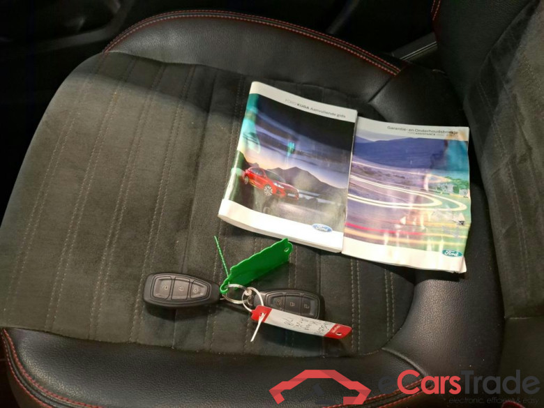 Ford Kuga ST-Line X 2.5 PHEV e-CVT automaat 5d #4