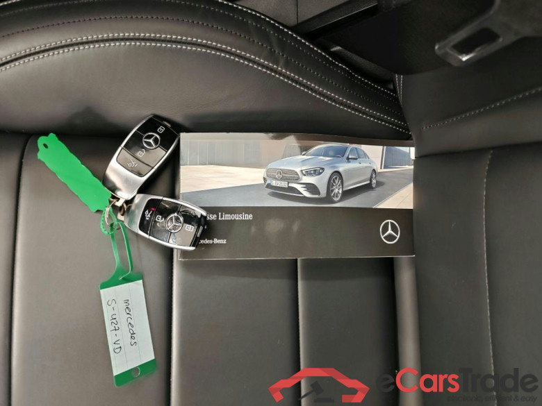 Mercedes-Benz E-Klasse Limousine E 300 e AMG Line 4d #4