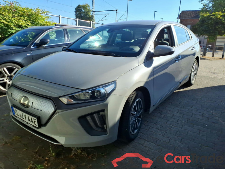 Hyundai Ioniq  #2