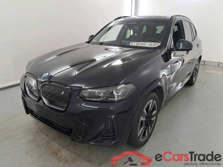 BMW IX3 80KWH AUTO