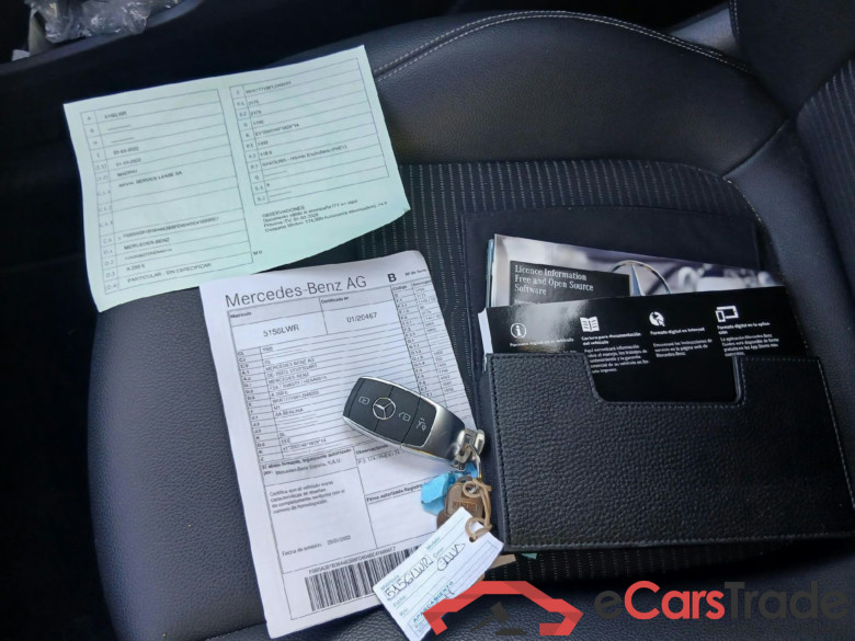MERCEDES-BENZ Clase A / 2018 / 4P / sedán Sedán A 250 e #5
